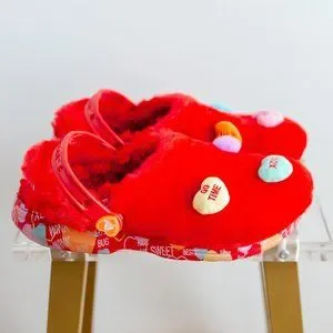 Crocs Classic Sweethearts Fur Sure Red Men 12 Valentine\'s Candy Collab New CROCS | Shoes | Crocs Classic Sweethearts Fur Sure Red Men 2  main image 4